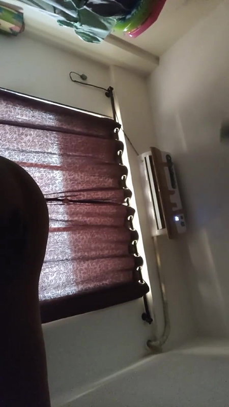 Bhabhi wants to enjoy