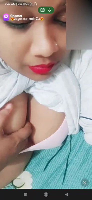 Tango girl showing 15