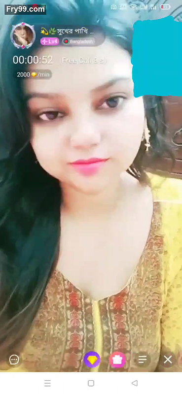 Tango girl showing 19
