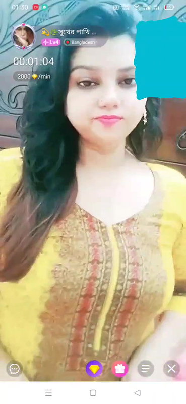 Tango girl showing 19
