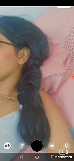 0 sexy tamil girl showing 2