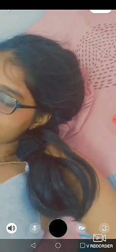 0 sexy tamil girl showing 2