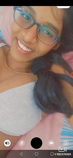0 sexy tamil girl showing 2