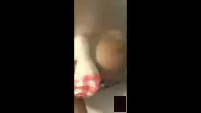 Mallu girl boobs show video call par