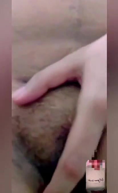 Desi horny girl pussy finngering