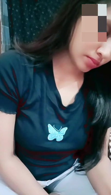0 beautiful busty girl showing big boobies  1