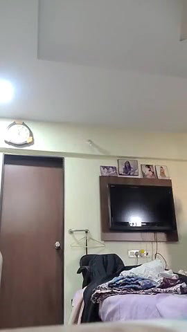 0 desi girl changing dress after bathing secretly captured 1