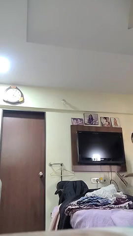 0 desi girl changing dress after bathing secretly captured 1