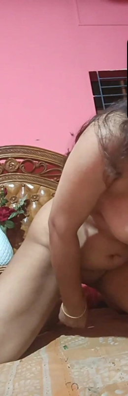 0 suraiya horny bengali webslut brinjal sucking