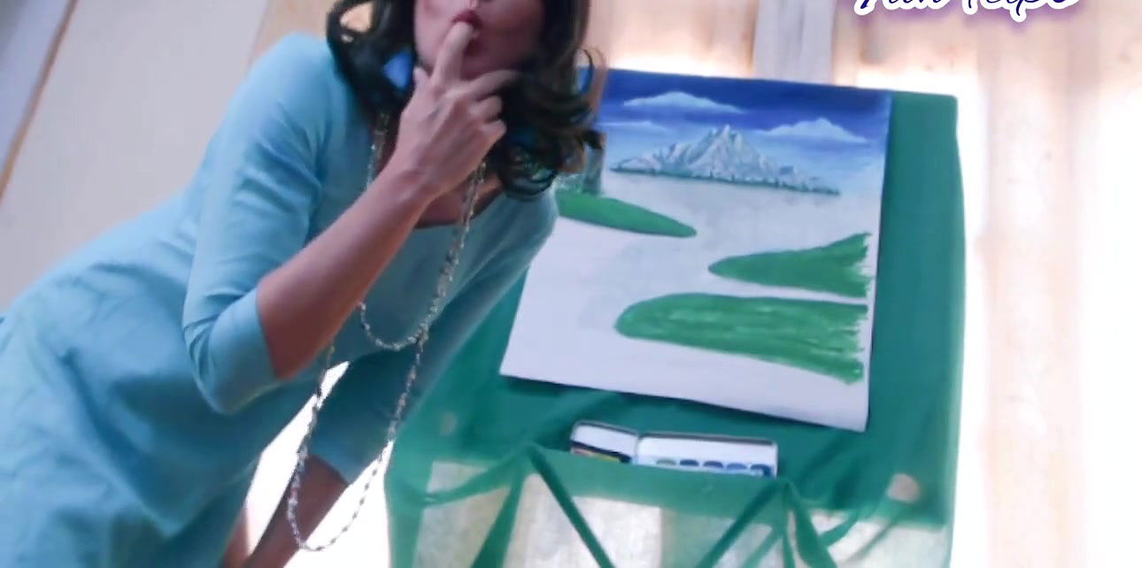 Babe Takes BBC Deep Down Throat