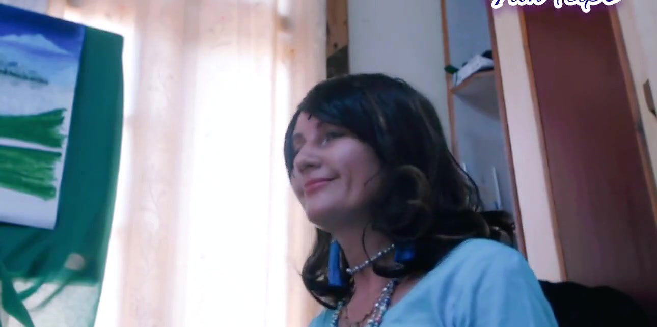 Babe Takes BBC Deep Down Throat