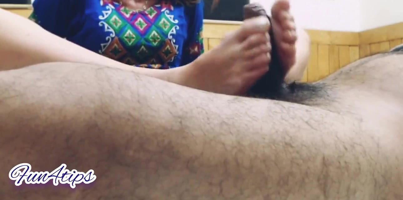 BBC Footjob on Live Webcam