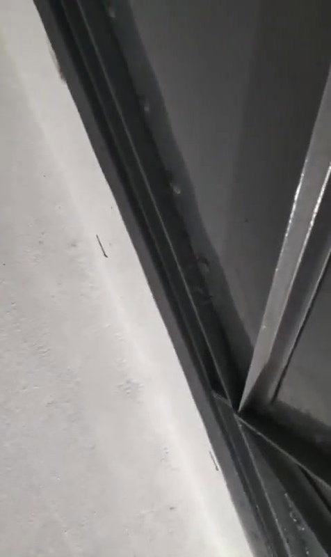 Paid Randi Fucking With Customer But She Refused To Having Assfuck  The Guy Wants Back His Money