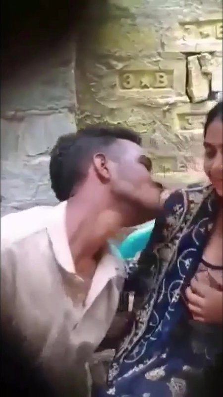girlfriend in park