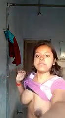 Indian college girl pissing