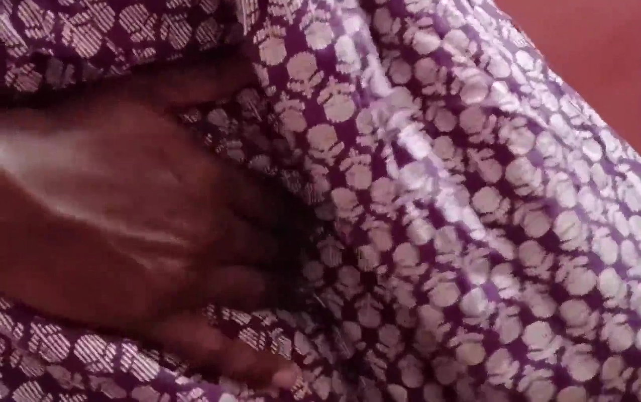 bidhoba boudi k parar kaka