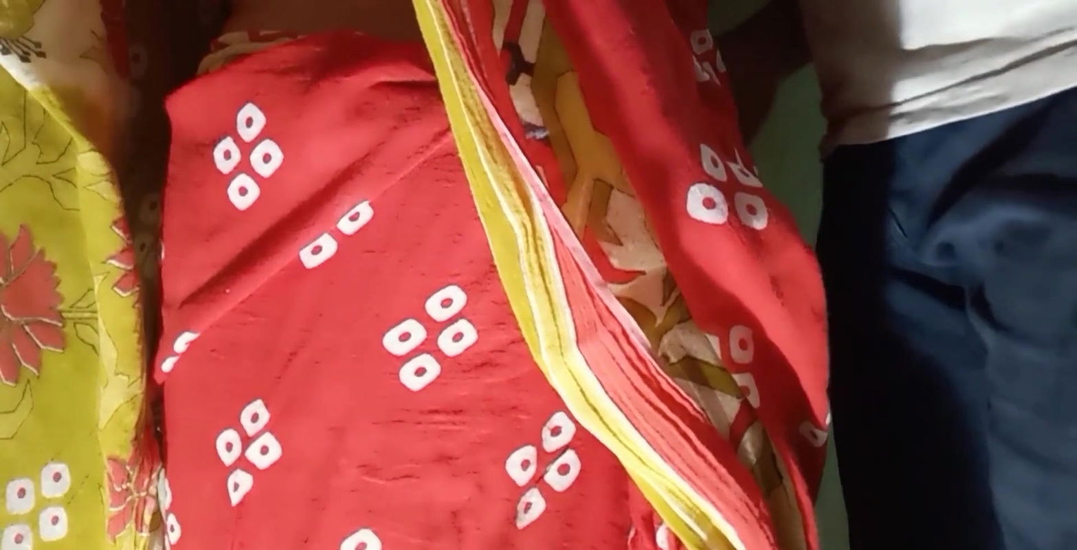 Bhabi quick fucked in Holi festival