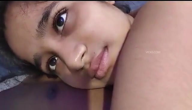 masi ki beti ko uske room pe