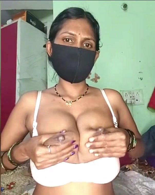 sexy Village bhabhi have fun in VC