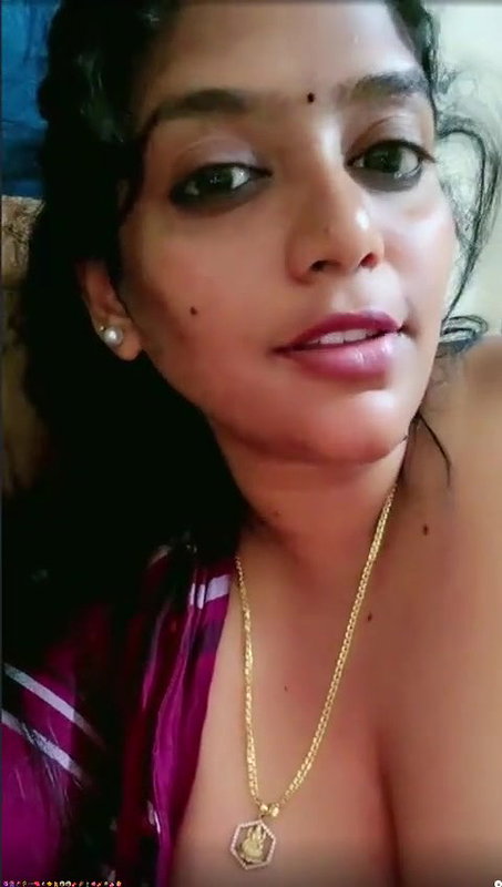 Desi Telugu girl Anu nipple show  taking