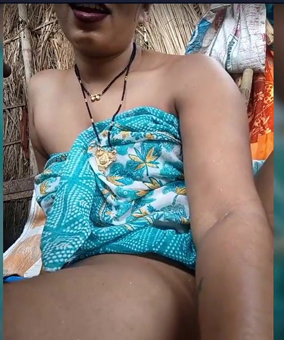 Bhabhi Fingering in vc