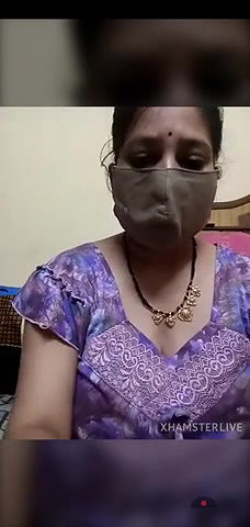 Nisha flirting and Fingering in stripchat
