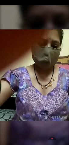 Nisha flirting and Fingering in stripchat