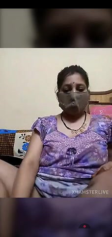 Nisha flirting and Fingering in stripchat