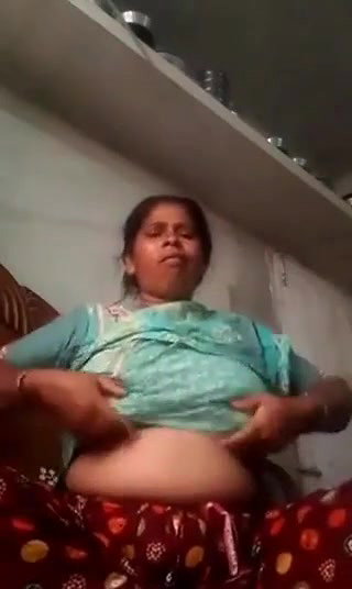 Tamil aunty Fingering