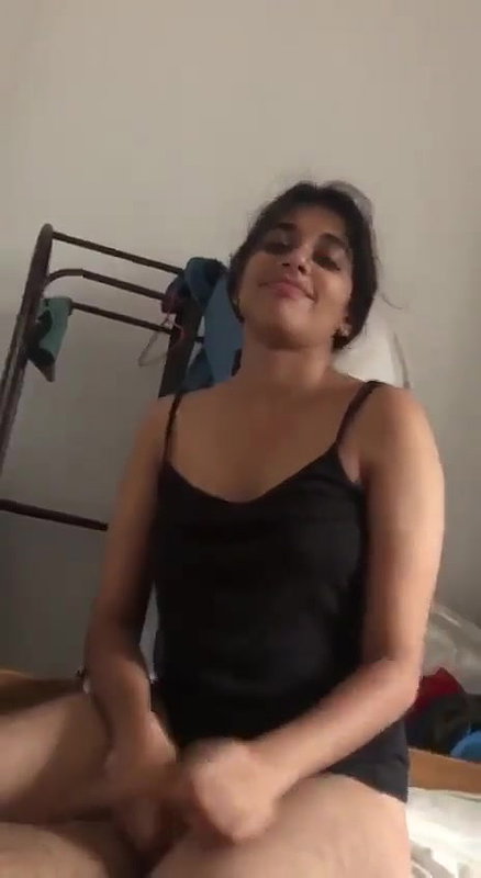South indian babe sucking dick