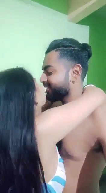 Bhojpuri Talking Big Boobs Bihari Girl Riding Hard Dick at Hotel