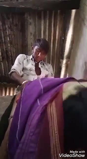 Dehati Adivasi Bhabhi fucked doggy style outdoors