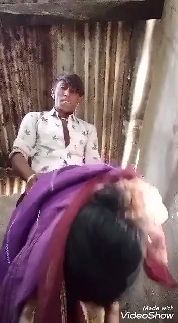 Dehati Adivasi Bhabhi fucked doggy style outdoors