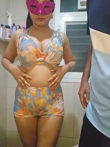 Indian hot couple bathing  Blowjob in vc