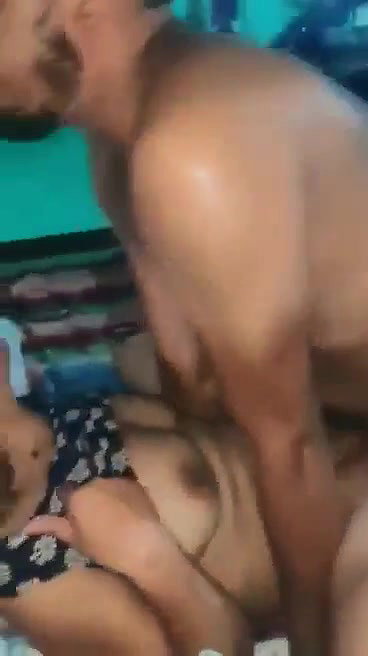 Cuck Wife Fucked By Bull Infront Of Husband