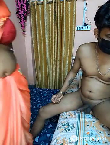Indian aunty Blowjob and talking live