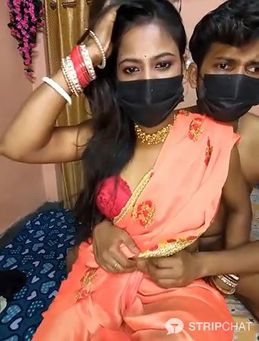 Indian aunty Blowjob and talking live