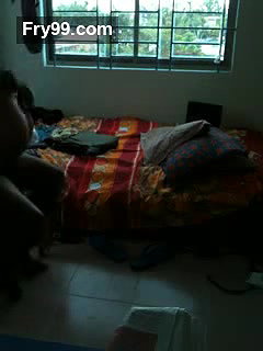 Hindustan Hot Savita aunty seduce electrician while he repairing light (Light mistri ke sath kya kand) Hindi audio