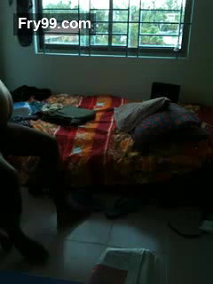 Hindustan Hot Savita aunty seduce electrician while he repairing light (Light mistri ke sath kya kand) Hindi audio