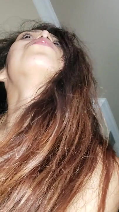 Hot delhi girl riding hard