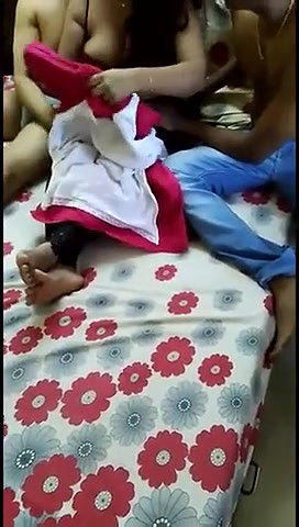 Desi Aunty College Group Sex