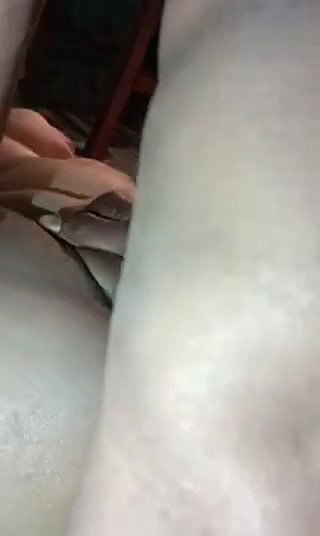 Local Desi slut fucking MMS