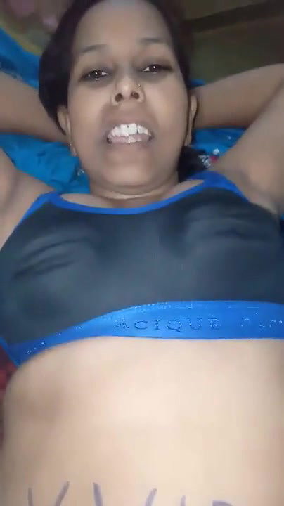 mature Desi pink pussy