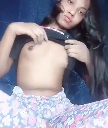 Mumbai Ki Sexy Laundiya Ne Nangi Hoke Banaya Apna video