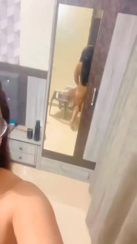 Big Boobs Horny Indian Girl Fully Nude Showing