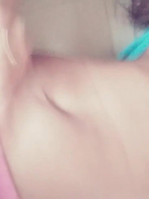 Cute Girlfriend Showing