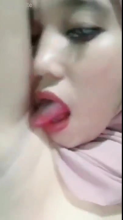 Hijab Montok Sange Jilat Ketiak Bokep Indo Hijab Jilab Viral   DoodStream