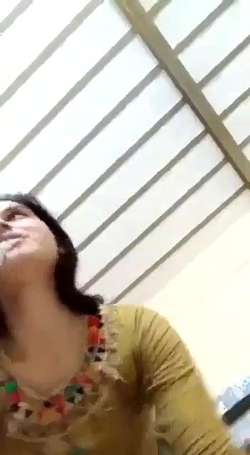 chut ragdi ladki ne