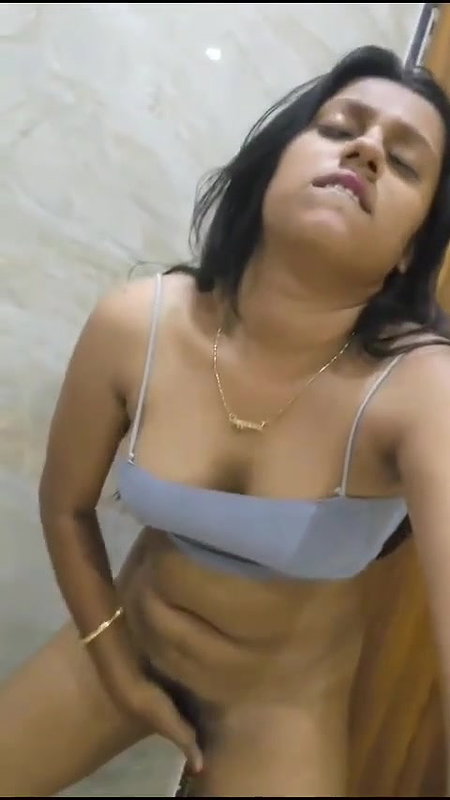 Sexy Indian Horny Girl Fingering
