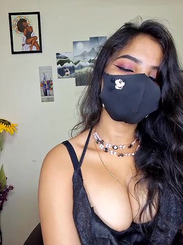 Indian girl nude dancing than wearing cloth talking in live